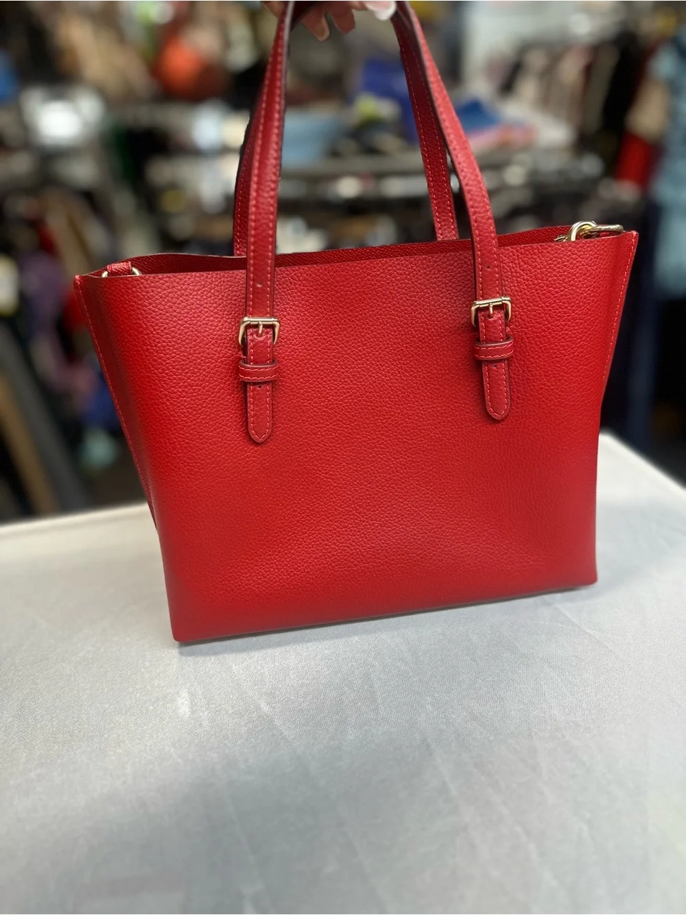 Coach MOLLIE TOTE 25 new no tag .